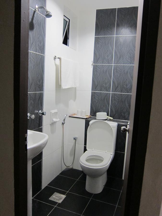 Oriental Inn Kuching Eksteriør bilde
