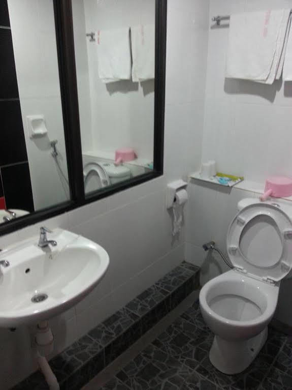 Oriental Inn Kuching Eksteriør bilde