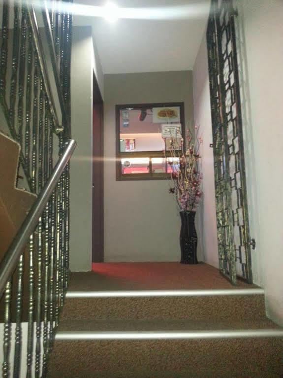Oriental Inn Kuching Eksteriør bilde